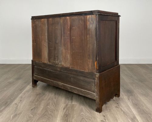 ANTIQUE 19TH CENTURY HEAVILY CARVED CUPBOARD IN OAK - ADDITIONAL PHOTO 6