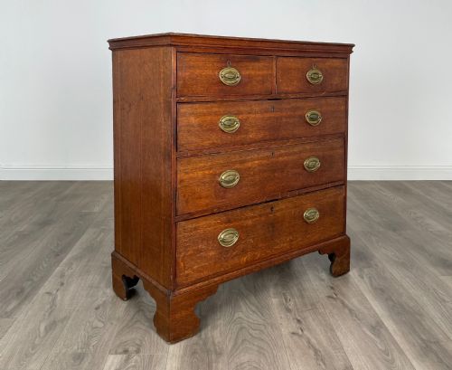 ANTIQUE 18TH CENTURY CHEST OF DRAWERS IN OAK - ADDITIONAL PHOTO 7