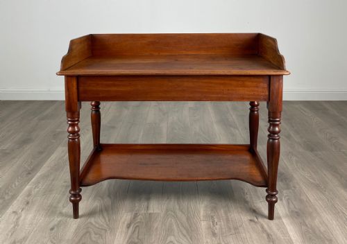 antique 18th century washstand in mahogany - CATEGORY: ANTIQUE FURNITURE - DATED 18TH CENTURY