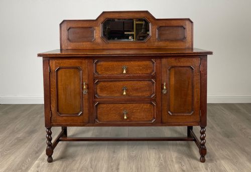 antique 20th century mirror back sideboard in oak - CATEGORY: ANTIQUE SIDEBOARDS - DATED EDWARDIAN