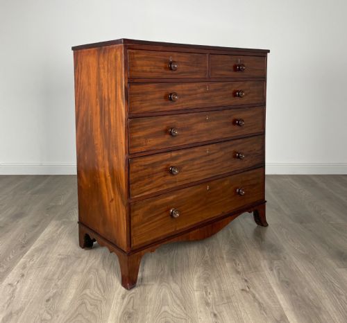 ANTIQUE 19TH CENTURY MAHOGANY CHEST OF DRAWERS - ADDITIONAL PHOTO 7