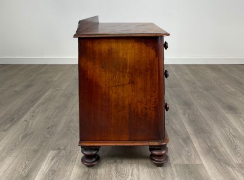 ANTIQUE 19TH CENTURY MAHOGANY CHEST OF DRAWERS - ADDITIONAL PHOTO 6