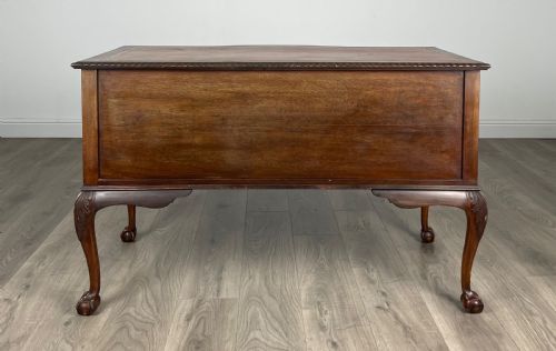 ANTIQUE 20TH CENTURY LEATHER TOP WRITING DESK IN MAHOGANY - ADDITIONAL PHOTO 5