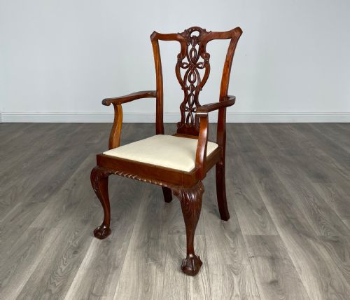 ANTIQUE 20TH CENTURY SET OF 8 CHIPPENDALE STYLE DINING CHAIRS - ADDITIONAL PHOTO 1
