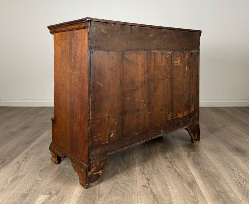 ANTIQUE 18TH CENTURY OAK CHEST OF DRAWERS - ADDITIONAL PHOTO 3