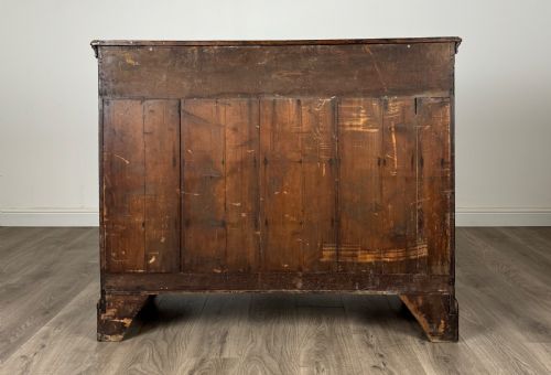 ANTIQUE 18TH CENTURY OAK CHEST OF DRAWERS - ADDITIONAL PHOTO 4
