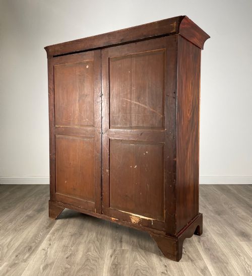 ANTIQUE 18TH CENTURY WARDROBE IN MAHOGANY - ADDITIONAL PHOTO 6