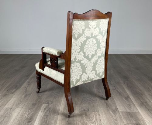 ANTIQUE 20TH CENTURY ARMCHAIR IN MAHOGANY - ADDITIONAL PHOTO 2