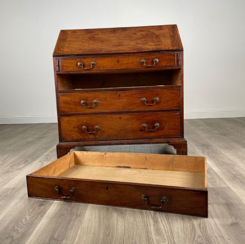 ANTIQUE GOOD QUALITY 18TH CENTURY BUREAU IN MAHOGANY - ADDITIONAL PHOTO 10