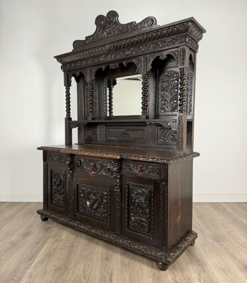 ANTIQUE 19TH CENTURY HEAVILY CARVED MIRROR BACK SIDEBOARD IN OAK - ADDITIONAL PHOTO 1