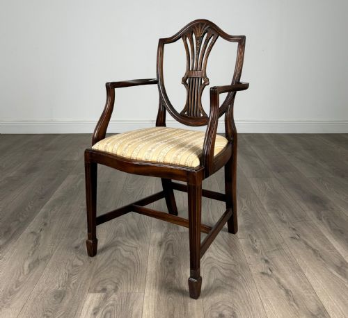 ANTIQUE 19TH CENTURY SET OF 6 MAHOGANY SHIELD BACK DINING CHAIRS - ADDITIONAL PHOTO 1