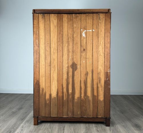 ANTIQUE 20TH CENTURY CARVED OAK WARDROBE - ADDITIONAL PHOTO 4