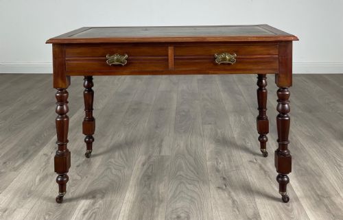 antique 20th century leather top writing table in mahogany - CATEGORY: ANTIQUE TABLES - DATED EDWARDIAN