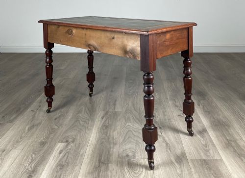 ANTIQUE 20TH CENTURY LEATHER TOP WRITING TABLE IN MAHOGANY - ADDITIONAL PHOTO 5