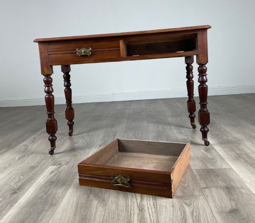 ANTIQUE 20TH CENTURY LEATHER TOP WRITING TABLE IN MAHOGANY - ADDITIONAL PHOTO 9