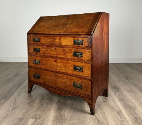 ANTIQUE 18TH CENTURY BUREAU IN OAK - ADDITIONAL PHOTO 2
