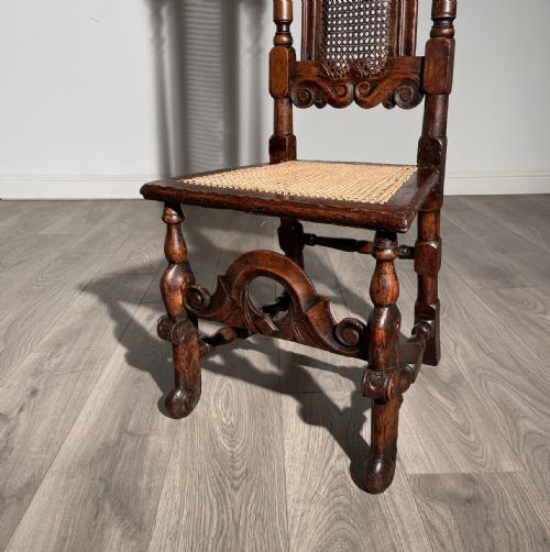 ANTIQUE 17TH CENTURY BEDROOM CHAIR HALL CHAIR IN OAK - ADDITIONAL PHOTO 4