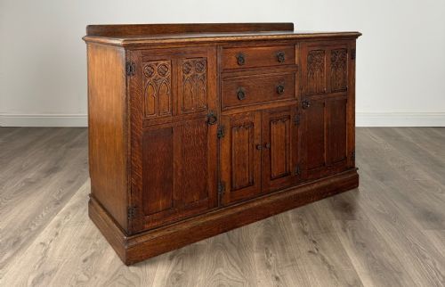 ANTIQUE 20TH CENTURY CARVED OAK SIDEBOARD - ADDITIONAL PHOTO 7