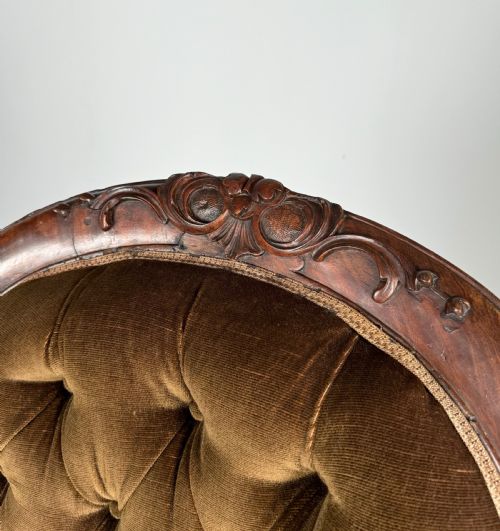 ANTIQUE 19TH CENTURY BUTTON BACK ARMCHAIR IN MAHOGANY - ADDITIONAL PHOTO 8