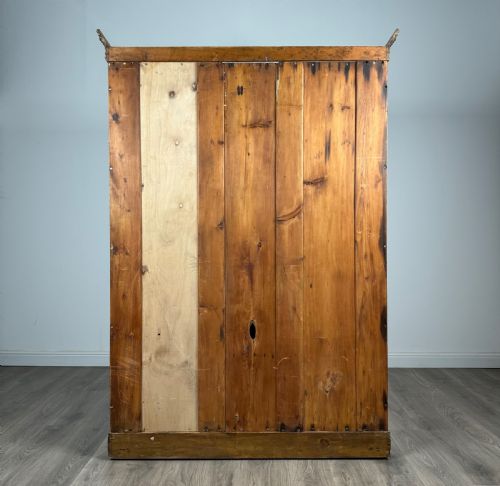 ANTIQUE 19TH CENTURY QUALITY WARDROBE IN OAK - ADDITIONAL PHOTO 3