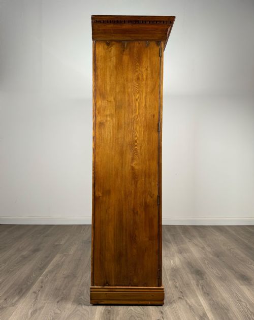 ANTIQUE 19TH CENTURY QUALITY WARDROBE IN OAK - ADDITIONAL PHOTO 4