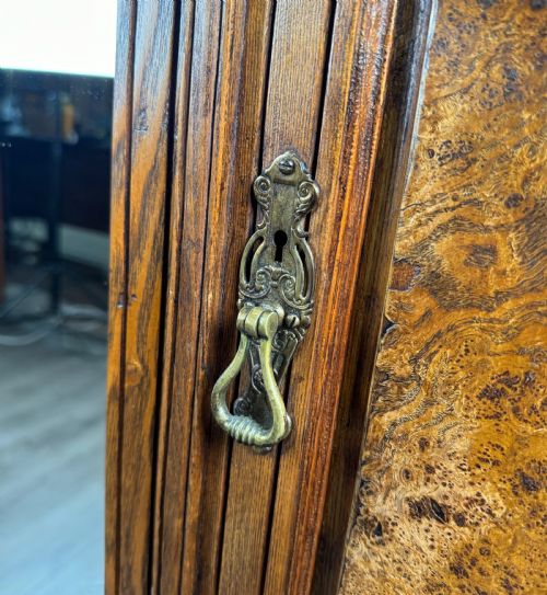 ANTIQUE 19TH CENTURY QUALITY WARDROBE IN OAK - ADDITIONAL PHOTO 10
