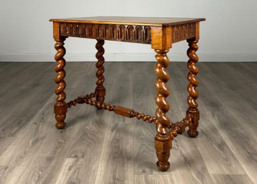 ANTIQUE 20TH CENTURY BARLEY TWIST SIDE TABLE IN GOLDEN OAK - ADDITIONAL PHOTO 1