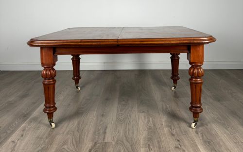ANTIQUE 19TH CENTURY EXTENDING DINING TABLE IN MAHOGANY - ADDITIONAL PHOTO 3