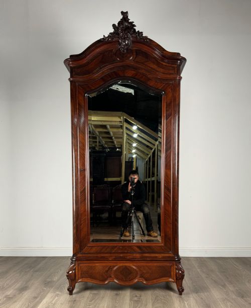 antique 19th century french armoire in rosewood - CATEGORY: ANTIQUE CUPBOARDS - DATED 19TH CENTURY