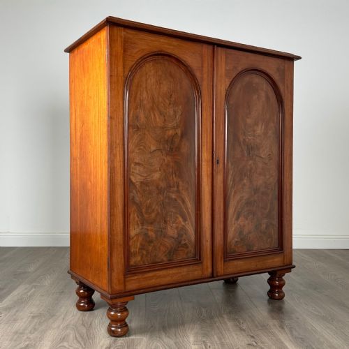 ANTIQUE 19TH CENTURY DWARF WARDROBE IN MAHOGANY - ADDITIONAL PHOTO 8