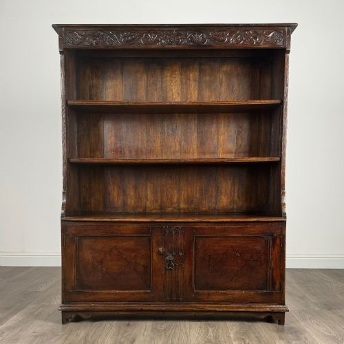 antique 20th century carved oak bookcase - CATEGORY: ANTIQUE DRESSERS - DATED EDWARDIAN