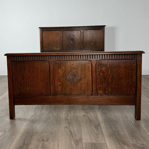 ANTIQUE 20TH CENTURY OAK DOUBLE BED - ADDITIONAL PHOTO 1