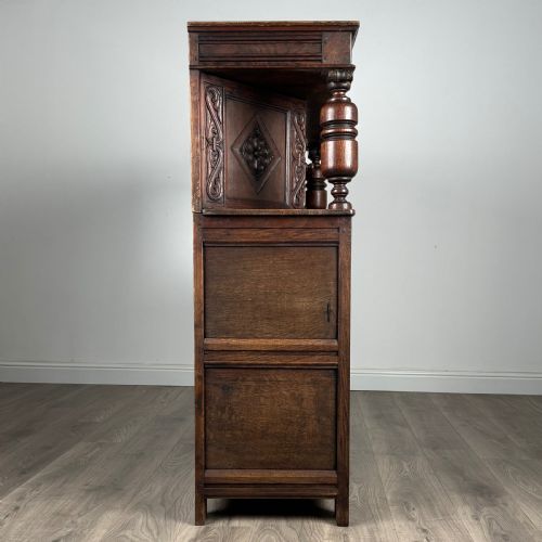 ANTIQUE 19TH CENTURY HEAVILY CARVED COURT CUPBOARD IN OAK - ADDITIONAL PHOTO 7