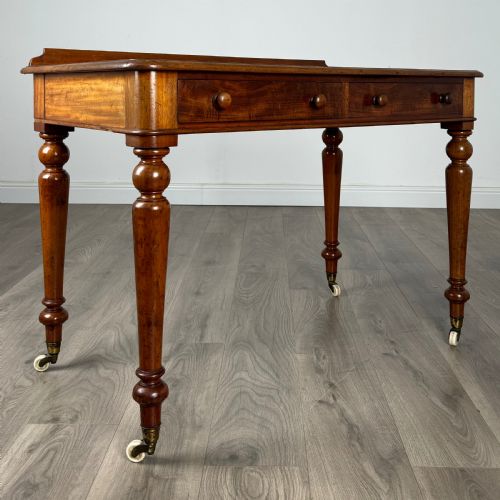ANTIQUE 19TH CENTURY FINE QUALITY WRITING TABLE IN MAHOGANY - ADDITIONAL PHOTO 7