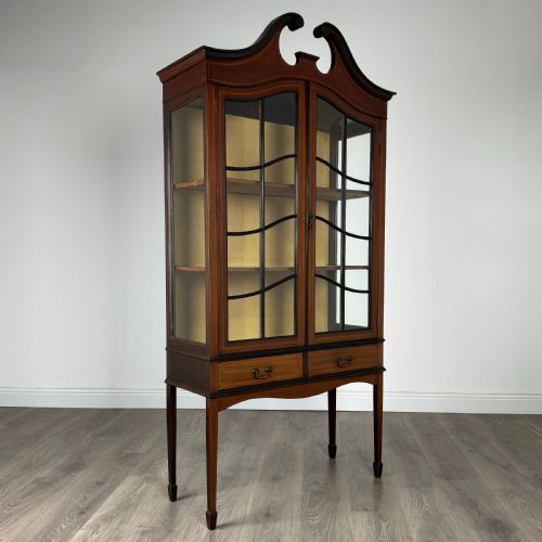ANTIQUE 19TH CENTURY DISPLAY CABINET IN MAHOGANY - ADDITIONAL PHOTO 8