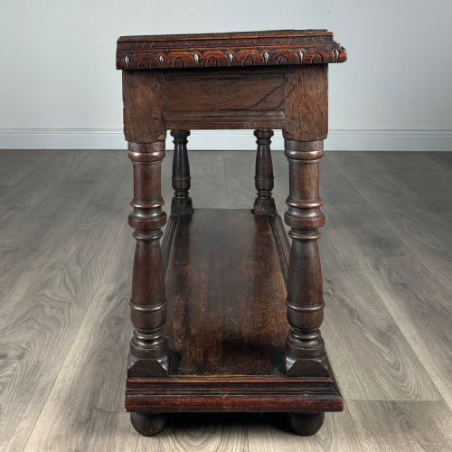 ANTIQUE 18TH CENTURY UNUSUAL CARVED OAK CONSOLE TABLE - ADDITIONAL PHOTO 6