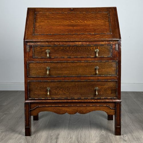 antique 20th century bureau in oak - CATEGORY: ANTIQUE BUREAU - DATED EDWARDIAN