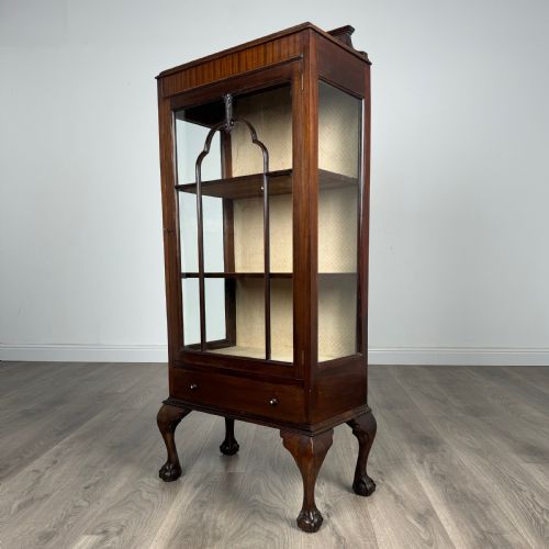 ANTIQUE 20TH CENTURY DISPLAY CABINET IN MAHOGANY - ADDITIONAL PHOTO 2
