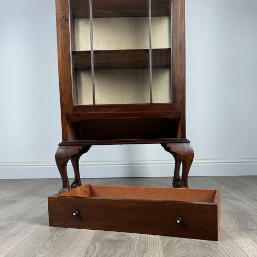 ANTIQUE 20TH CENTURY DISPLAY CABINET IN MAHOGANY - ADDITIONAL PHOTO 10
