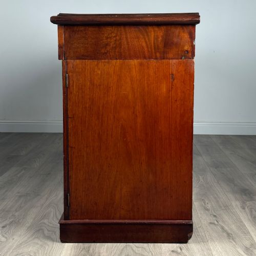 ANTIQUE 18TH CENTURY PEDESTAL SIDEBOARD IN MAHOGANY - ADDITIONAL PHOTO 3