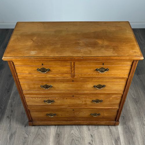 ANTIQUE LATE 19TH CENTURY FINE QUALITY CHEST OF DRAWERS IN OAK - ADDITIONAL PHOTO 8