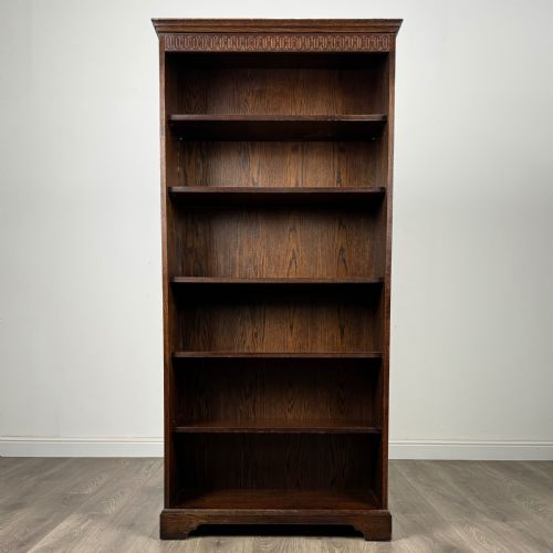 antique 20th century open bookcase in oak - CATEGORY: ANTIQUE BOOKCASES - DATED EDWARDIAN