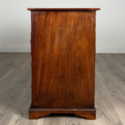 ANTIQUE 19TH CENTURY DESK IN MAHOGANY - ADDITIONAL PHOTO 2