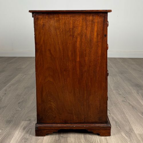 ANTIQUE 19TH CENTURY DESK IN MAHOGANY - ADDITIONAL PHOTO 6
