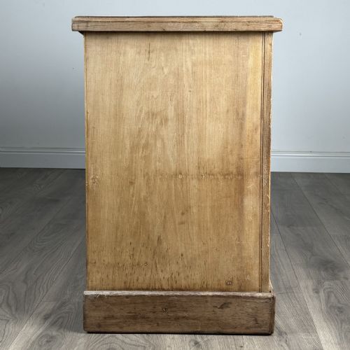 ANTIQUE 19TH CENTURY SATIN WOOD CHEST OF DRAWERS - ADDITIONAL PHOTO 6