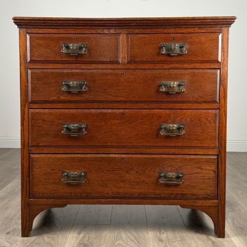 antique 20th century chest of drawers in oak - CATEGORY: ANTIQUE CHEST OF DRAWERS - DATED EDWARDIAN