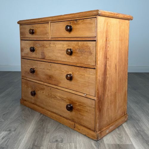 ANTIQUE 19TH CENTURY PINE CHEST OF DRAWERS - ADDITIONAL PHOTO 1