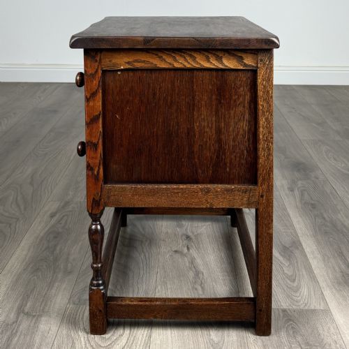 ANTIQUE 20TH CENTURY SMALL CABINET IN OAK - ADDITIONAL PHOTO 2