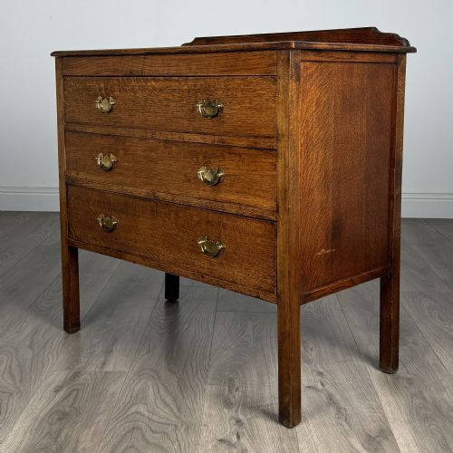 ANTIQUE 20TH CENTURY OAK CHEST OF DRAWERS - ADDITIONAL PHOTO 1