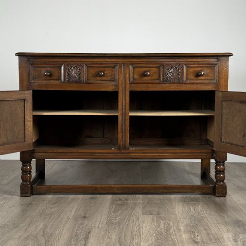 ANTIQUE 20TH CENTURY GOOD QUALITY SIDEBOARD IN OAK - ADDITIONAL PHOTO 1